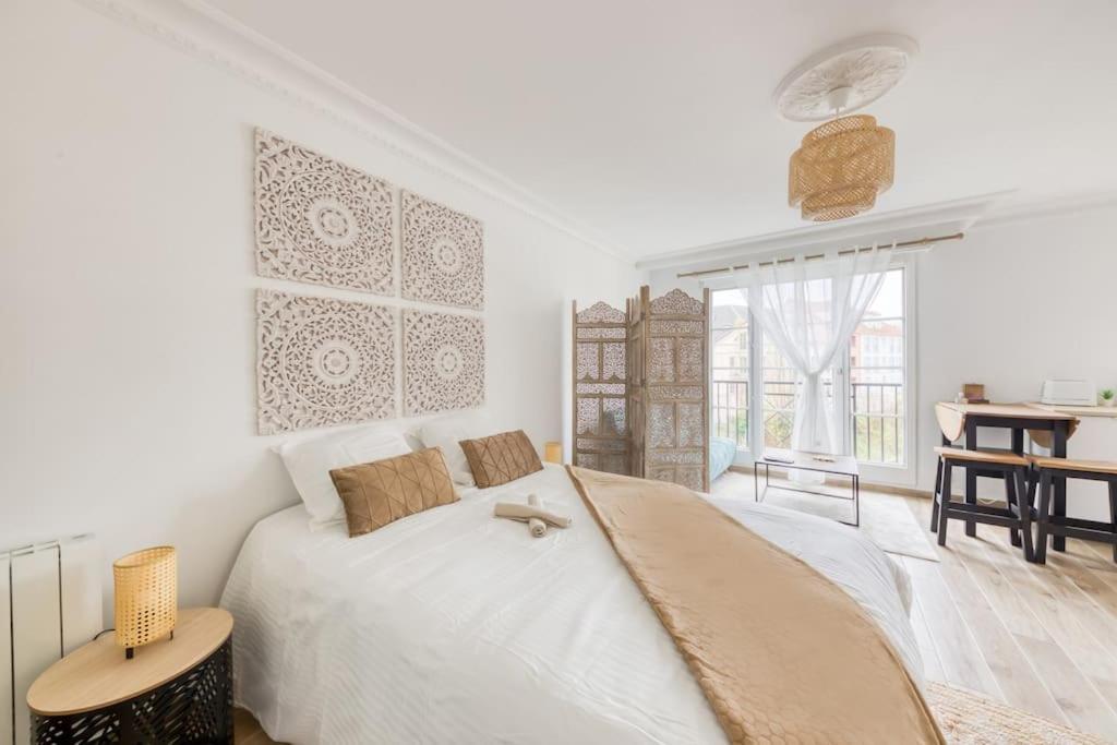 Studio Vue Direct Sur Le Port De Cergy, Parking Prive Gratuit Exterior foto