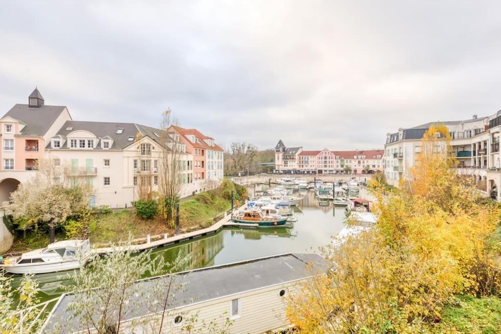 Studio Vue Direct Sur Le Port De Cergy, Parking Prive Gratuit Exterior foto
