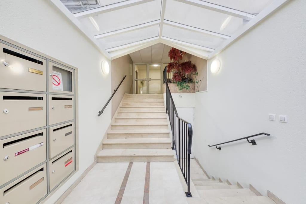 Studio Vue Direct Sur Le Port De Cergy, Parking Prive Gratuit Exterior foto