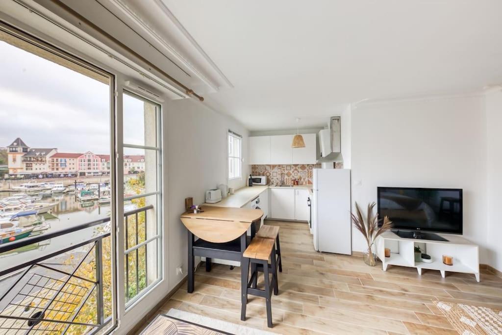 Studio Vue Direct Sur Le Port De Cergy, Parking Prive Gratuit Exterior foto